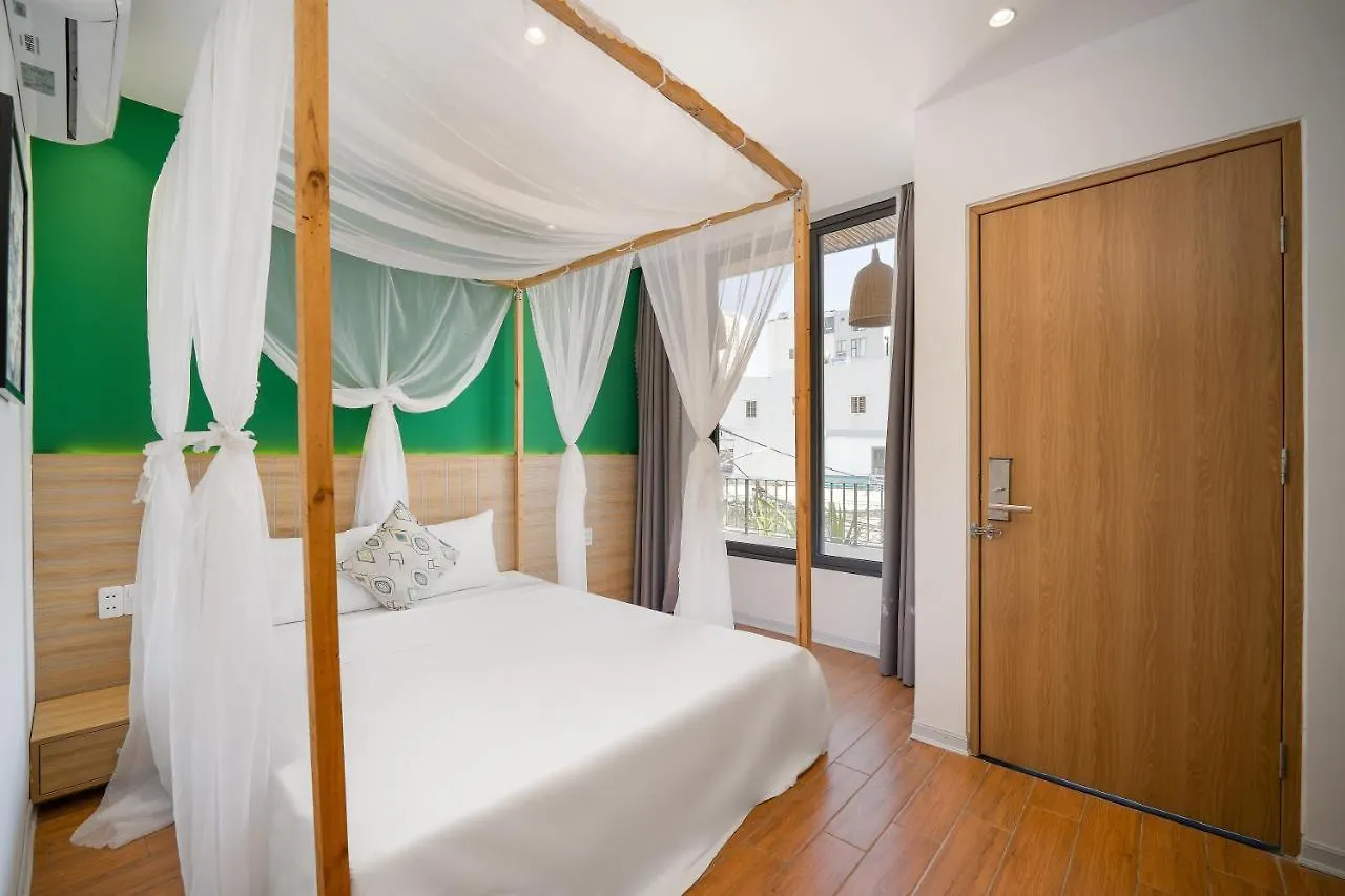 Carol Villa Da Nang Beach 1